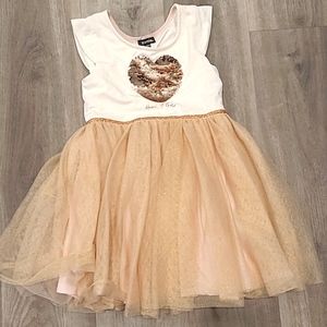 Girls dress with heart